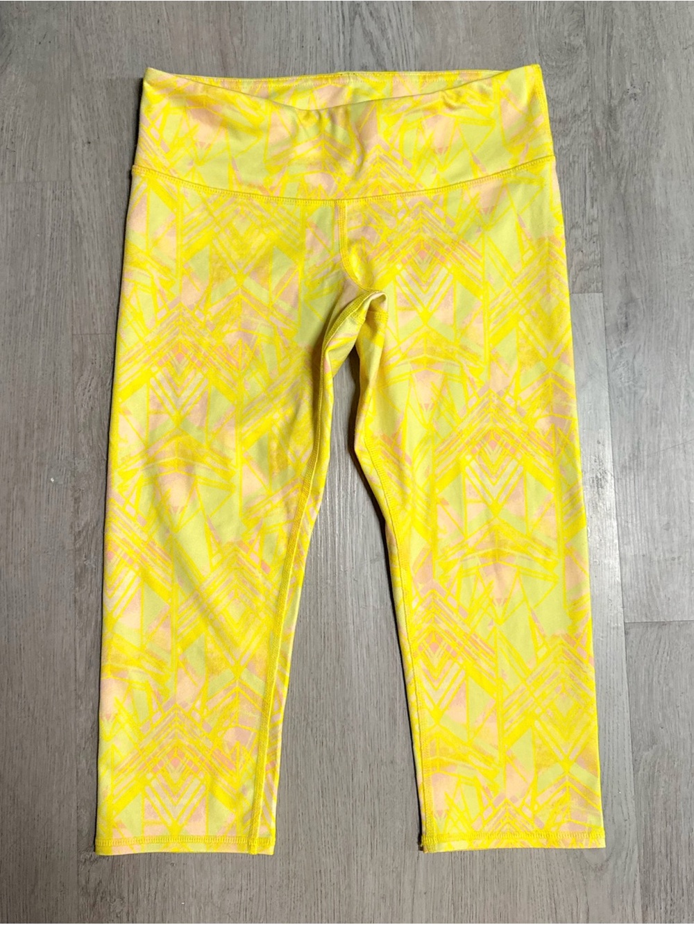 •ALO• CROPPED LEGGINGS